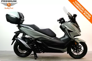 Honda Forza 350
