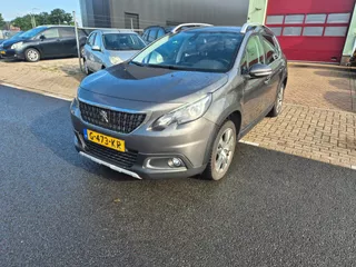 Peugeot 2008 1.2 PureTech GT-Line GERESERVEERD!!!!!!!!!!