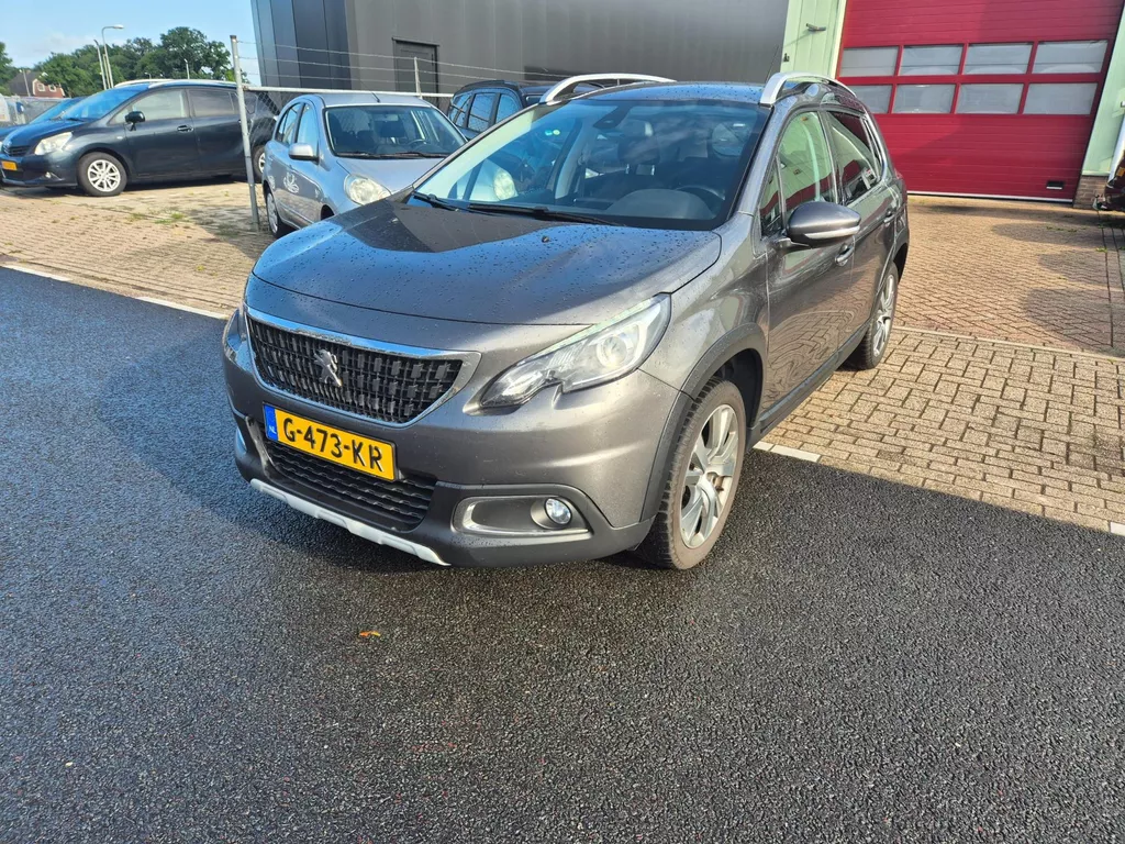 Peugeot 2008 1.2 PureTech GT-Line GERESERVEERD!!!!!!!!!!