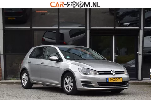 Volkswagen Golf 1.6 TDI Comfortline BlueMotion Cruise Navi Carplay