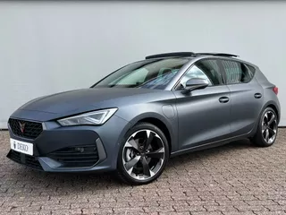 CUPRA Leon 1.4 e-Hybrid | VZ Copper Edition! | Panoramadak | Matrix | DCC | VOL!