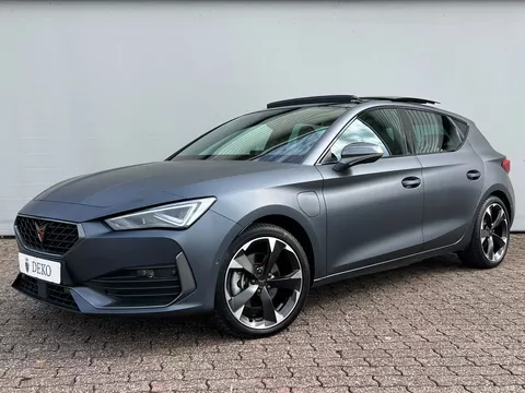 CUPRA Leon 1.4 e-Hybrid | VZ Copper Edition! | Panoramadak | Matrix | DCC | VOL! CUPRA Leon 1.4 e-Hybrid | VZ Copper Edition! | Panoramadak | Matrix | DCC | VOL!