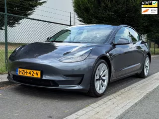 Tesla MODEL 3 Standard RWD Plus 60 kWh Enhanced Autopilot 19 inch