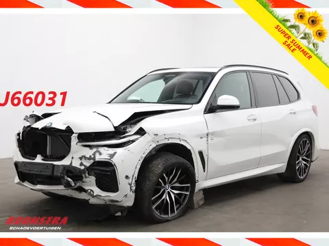 BMW X5 xDrive30d M-Sport Pano Memory HUD ACC H/K Lucht 360&deg;