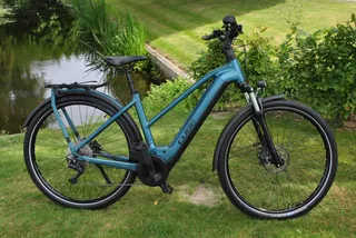 Cube  Kathmandu One Framemaat 50 cm 750 WH accu