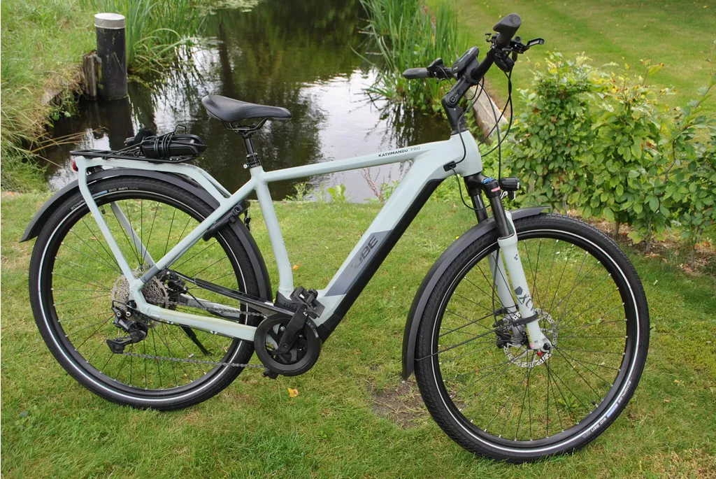 Cube Kathmandu Pro Framemaat 54 cm 625 WH accu