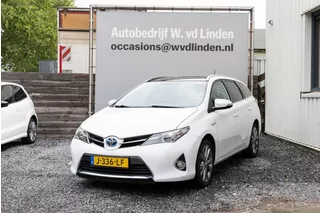 Toyota Auris Touring Sports 1.8 Hybr. Lease