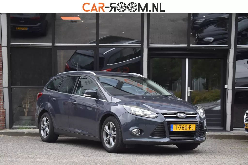 Ford Focus Wagon 1.0 EcoBoost Titanium Stoelverwarming Navi Cruise