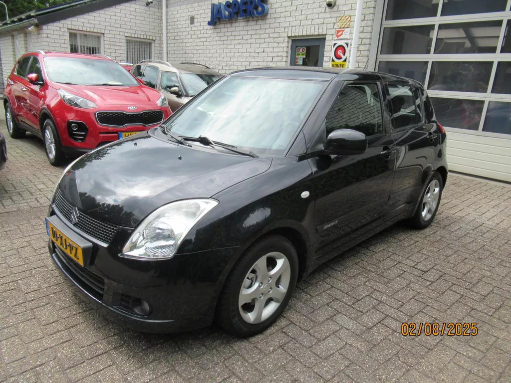 Suzuki Swift 1.3 Shogun