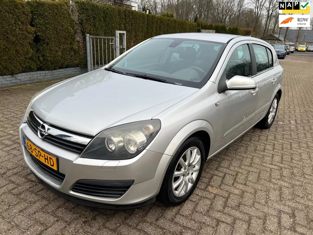 Opel Astra 1.6 5-DRS Cosmo ECC CRUISE LEDER LMV NAP