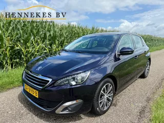 Peugeot 308 1.2 PureTech Allure Pano / Xenon - Led