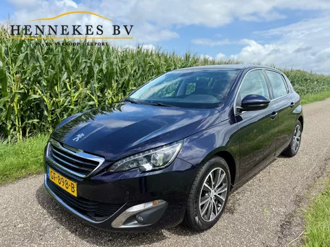 Peugeot 308 1.2 PureTech Allure Pano / Xenon - Led