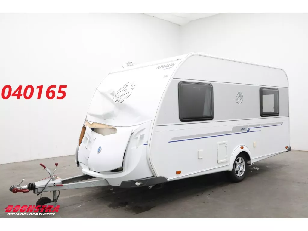 Knaus Sport 420 Dwarsbed Luifel Middenkeuken BY 2011