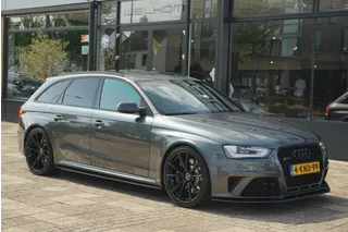 Audi RS4 Avant 4.2 FSI a4 quattro | Akrapovic | Apple Carplay | B&amp;O | Pano