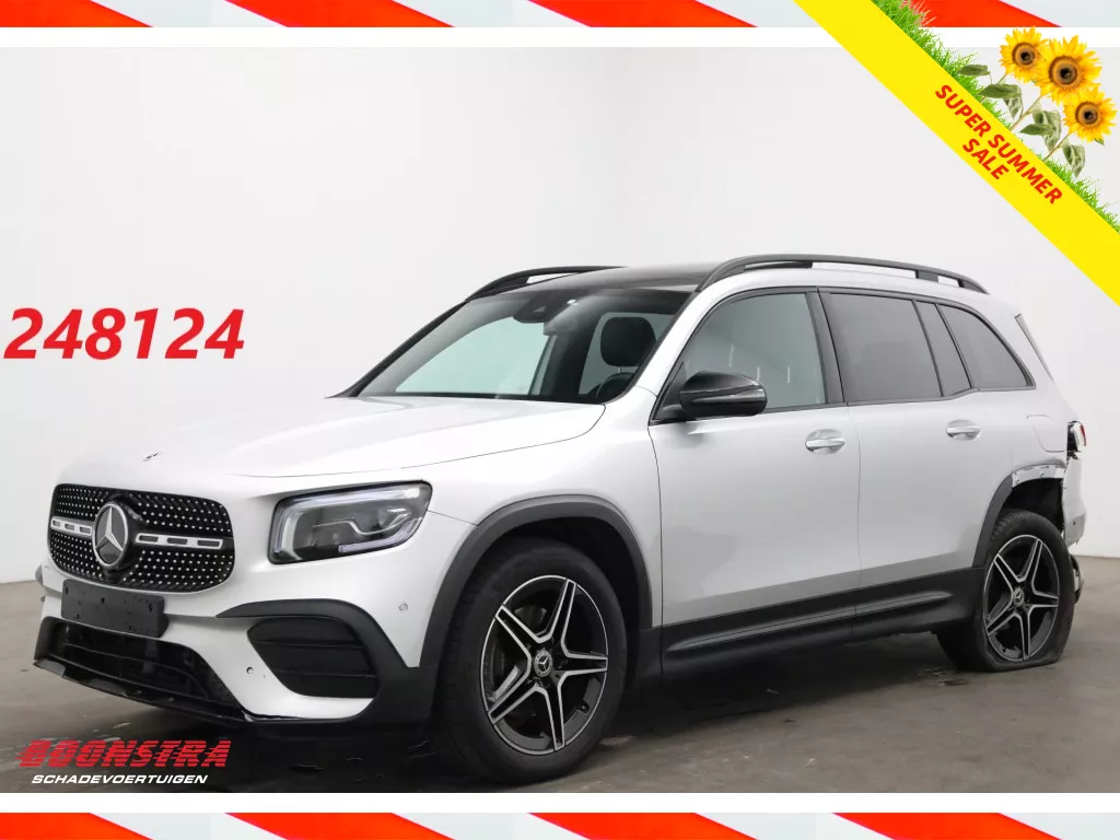 Mercedes-Benz GLB 200d AMG Pano LED Virtual Clima Camera SHZ PDC