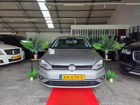Volkswagen Golf 1.6 TDI 7.5 FACELIFT HIGHLINE 2019 NAP!
