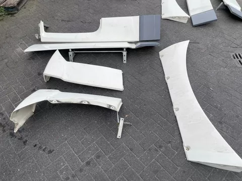 DAF 1291469 / 1836000 / 1836001 SPOILER SET SUPER SPACE CAB