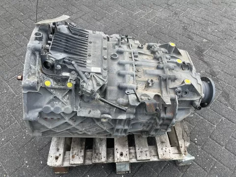 MAN 81.32004-6397 ZF 12AS2330 TO 15,86-1,00