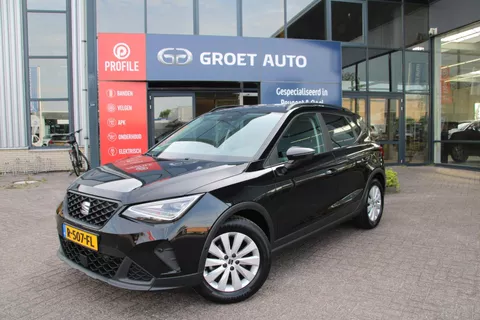 SEAT Arona 1.0 TSI 95pk FR Business Intense Airco Navi rondom Camera Carplay
