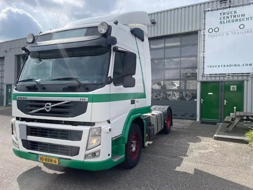 Volvo FM 410 Schuifschotel,Euro 5,8 tons vooras.
