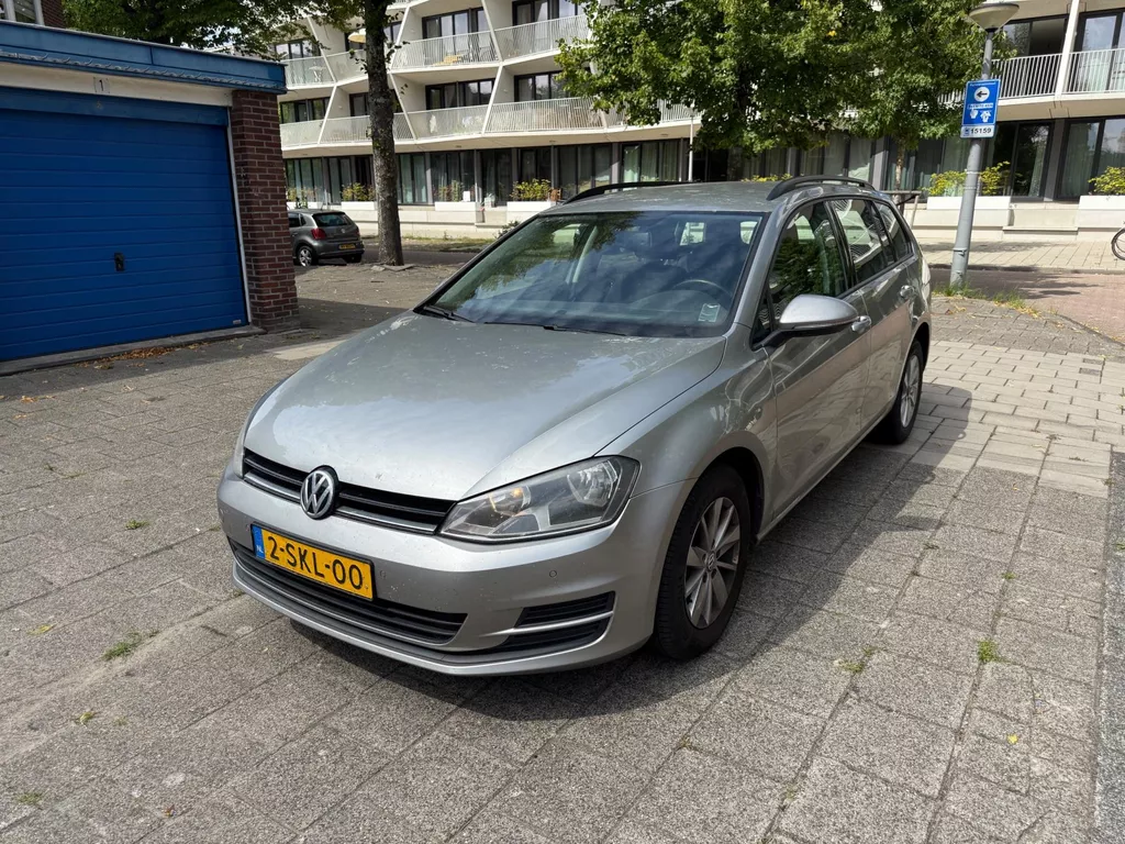 Volkswagen Golf Variant 1.6 TDI Comfortline Climate Cruise PDC