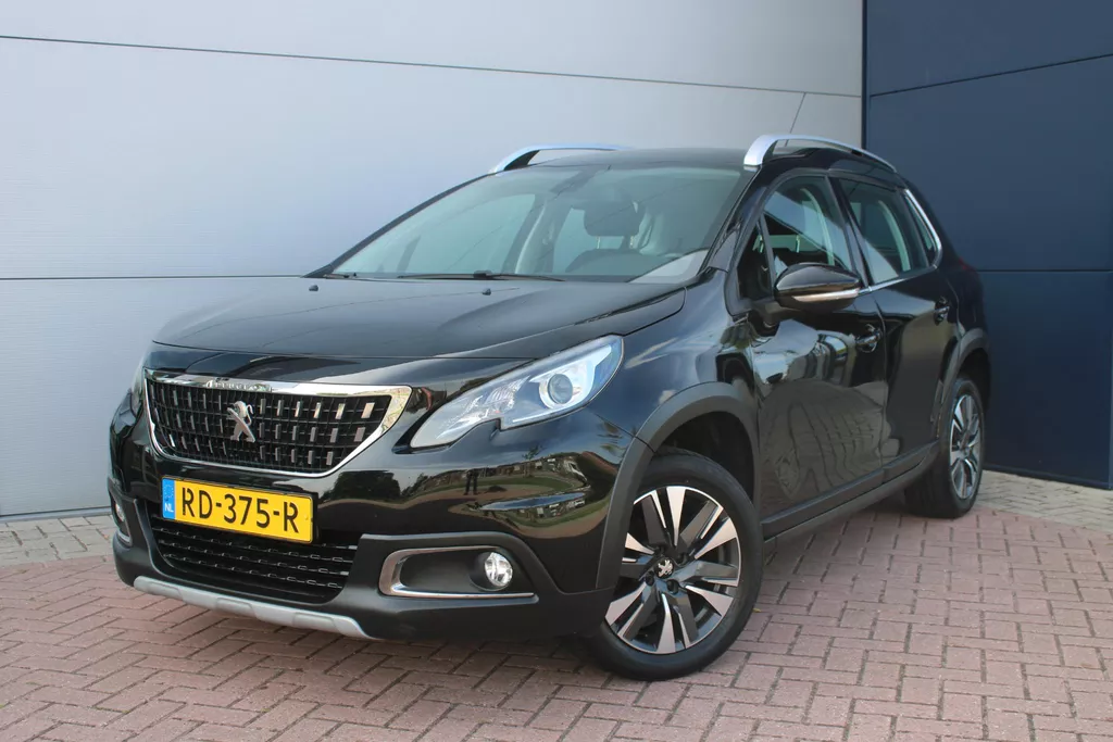 Peugeot 2008 1.2 PureTech Allure Automaat Airco Navi Carplay 66568km