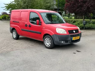 Fiat Dobl&ograve; 1.9 JTD LANG Airco/Klima schuifdeur EXPORT!