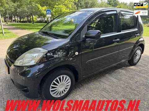 Daihatsu Sirion 2 1.0-12V Premium
