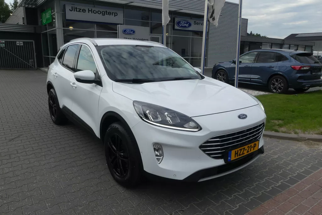 Ford Kuga 2.5 PHEV Titanium X NAVI, ADAPT. CRUISE, CAMERA V+A, WINTER PACK, T.G. 1500KG, 82.106KM