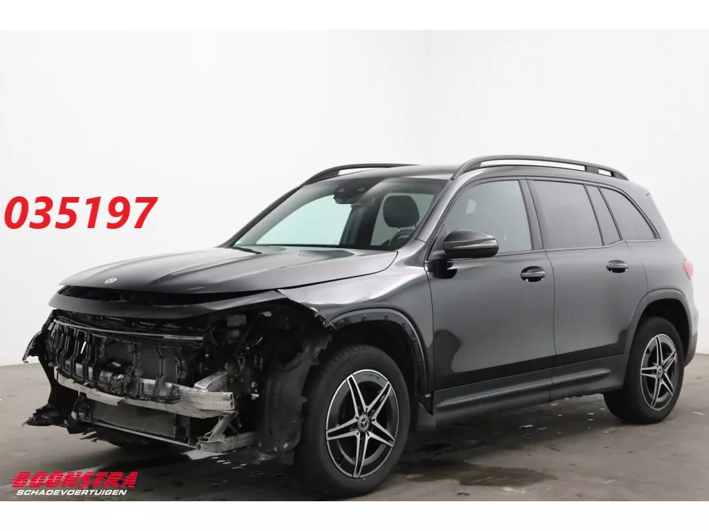 Mercedes-Benz EQB 250+ AMG Line 71 kWh LED Navi Clima Camera SHZ