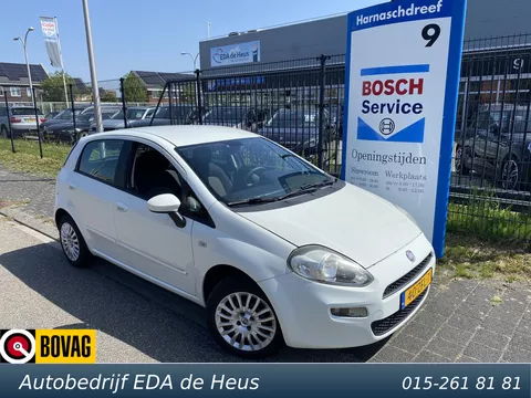 Fiat Punto Evo 5-drs 1.2 Pop met o.a. elektr. rmn, centr. vergrend., radio/Cd, etc.