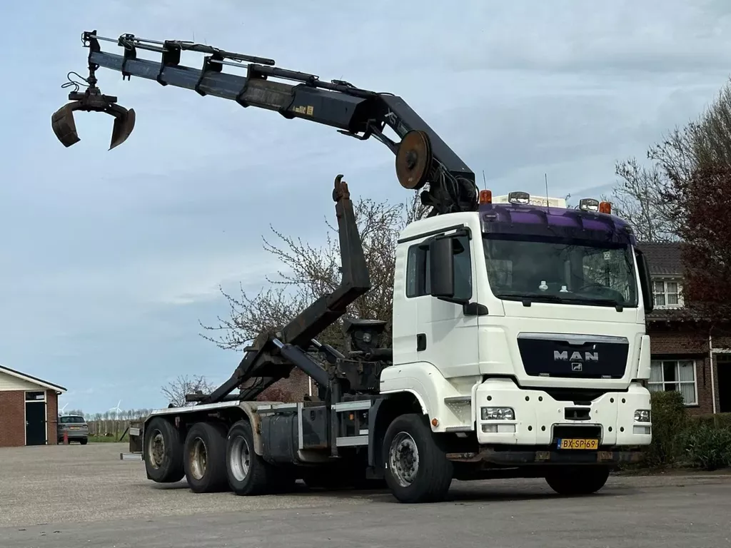 MAN TGS 35.400 8X4 !!TRIPLE!! 24tm KRAAN/HAAKARM!!RADIO REMOTE!!