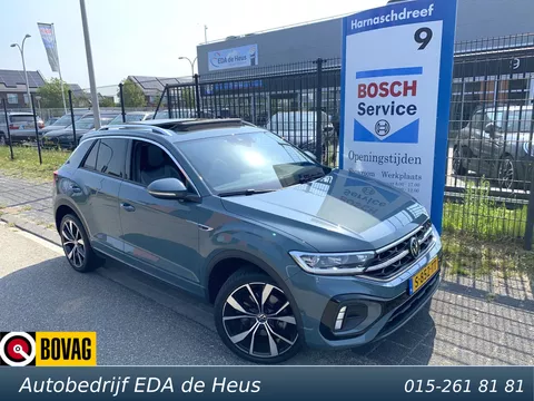 Volkswagen T-Roc 1.5 TSi DSG7-autom. R-Line Business Cat.prijs &euro; 51.118,-!! Zeer complete NL-auto met o.a. iQ-Lights Matrix LED, panodak, Sound pakket, 19&quot;, etc.