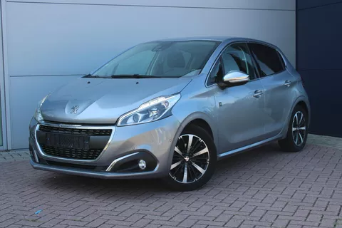 Peugeot 208 1.2 PureTech Tech Edition LICHTMETALEN VELGEN 16'' - PARKEERHULP VOOR EN ACHTER - NAVIGATIE