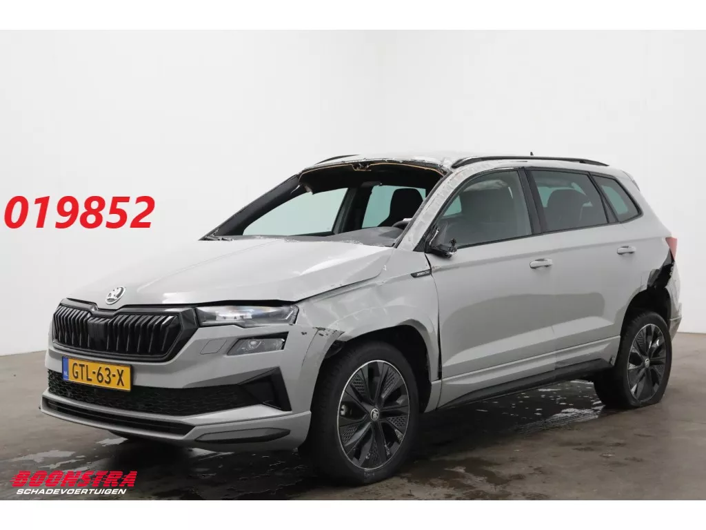&Scaron;koda Karoq 1.5 TSI DSG Sportline Matrix ACC Virtual SHZ Camera