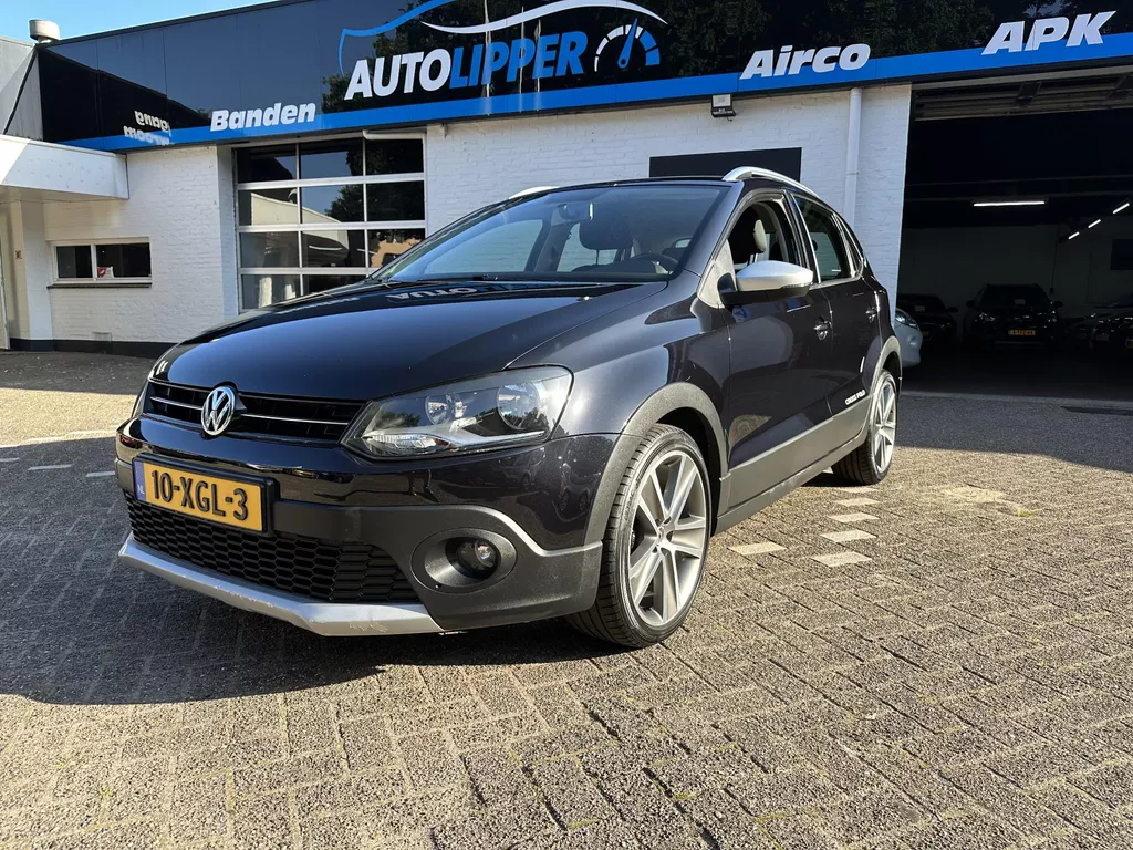 Volkswagen Polo 1.2 TSI Cross /Automaat/Afneembare trekhaak/Lm velgen/Nieuwe apk bij aflevering/5 drs/Parrot.