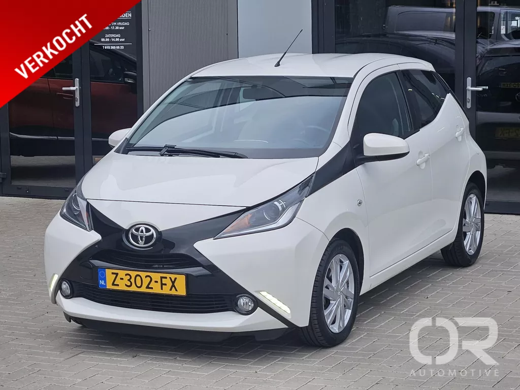 Toyota Aygo 1.0 VVT-i x-cite 5drs Automaat Camera
