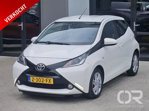 Toyota Aygo 1.0 VVT-i x-cite 5drs Automaat Camera