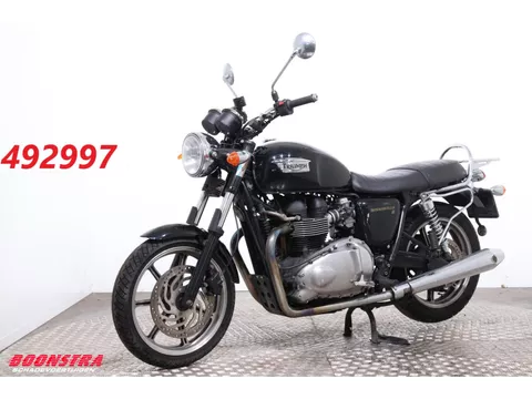 Triumph Bonneville T100 SE BY 2012