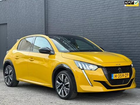 Peugeot 208 1.2 PureTech GT-Line | 1STE EIGENAAR | PANO | CARPLAY | CAMERA | NWE APK
