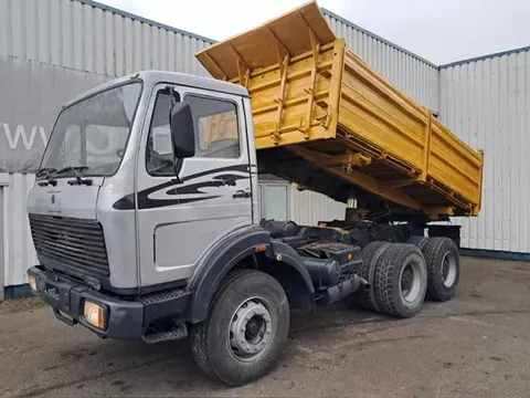 Mercedes-Benz 2628 , V8 , 6x4 , 3 Way Tipper, ZF Manual , Spring Suspension