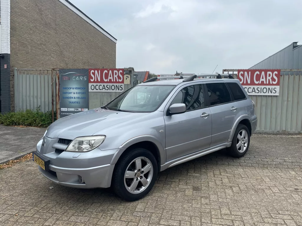 Mitsubishi Outlander Sport 2.4 Invite Scott 4WD