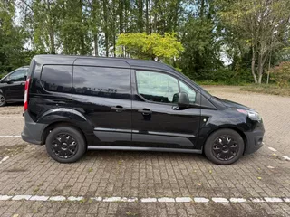 Ford Transit Connect 1.5 TDCI Black Edition Euro 6 Airco Cruise
