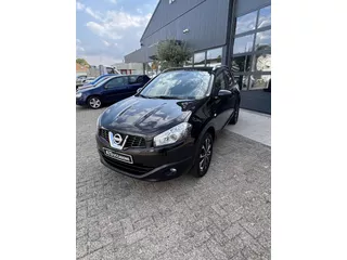 Nissan Qashqai 1.6 Connect Edition Pano,Navi,Camera,Trekhaak