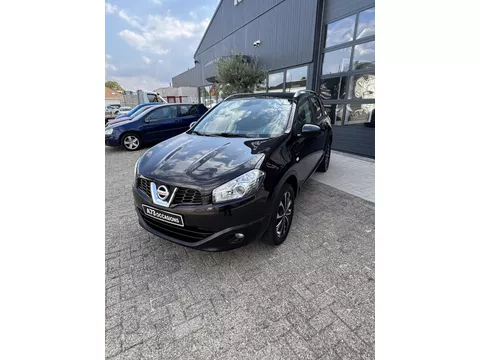 Nissan Qashqai 1.6 Connect Edition Pano,Navi,Camera,Trekhaak