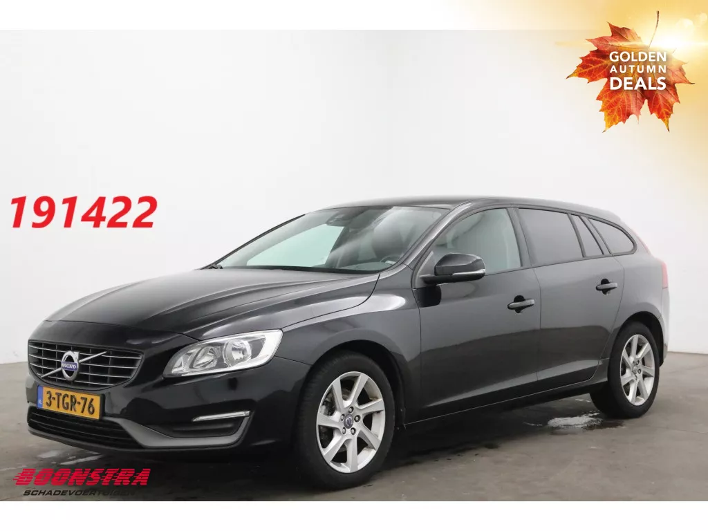 Volvo V60 2.0 D4 Aut. Kinetic PremiumSound Leder Navi Clima Cruise PDC AHK