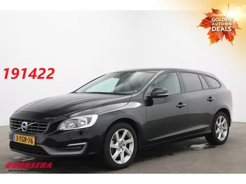 Volvo V60 2.0 D4 Aut. Kinetic PremiumSound Leder Navi Clima Cruise PDC AHK
