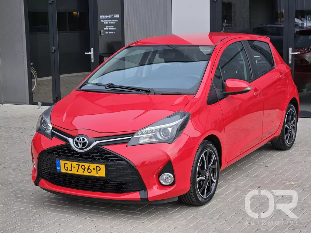 Toyota Yaris 1.3 VVT-i Dynamic Cam NL-auto NAP 1e eig.