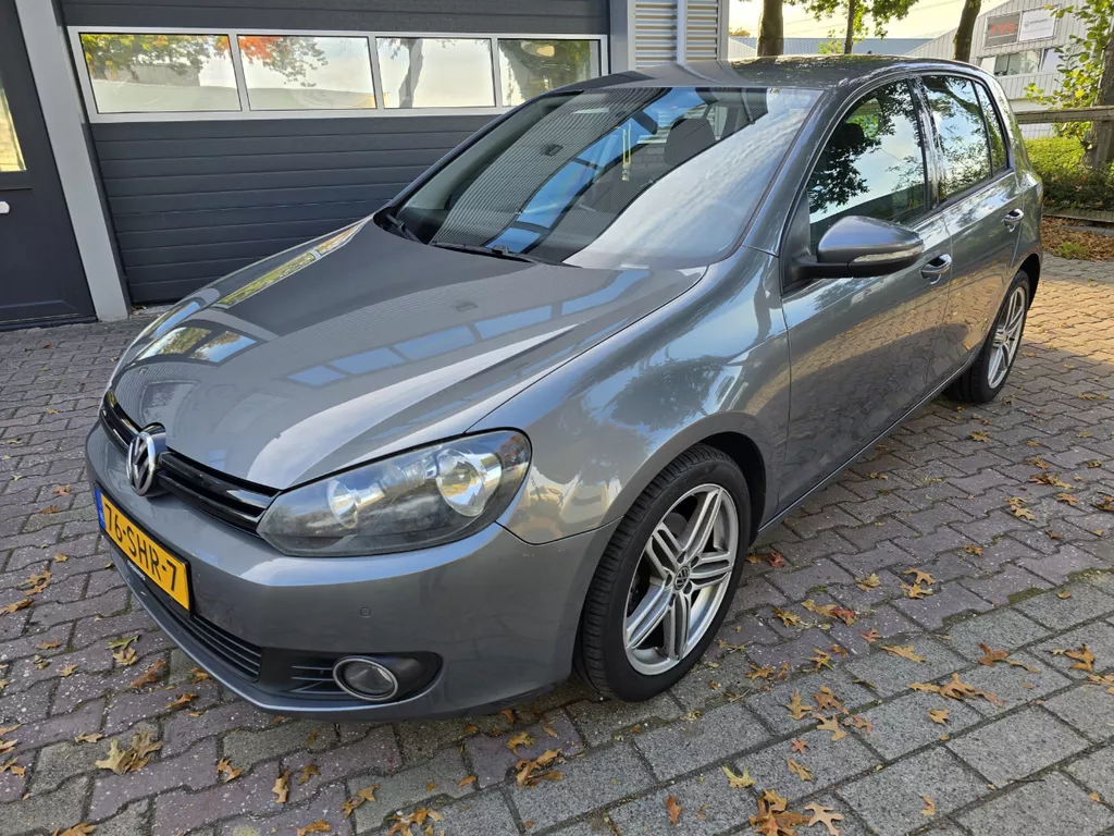 Volkswagen Golf 1.2 TSI TRENDLINE BLUE MOTION NAVI