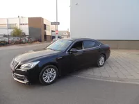 Toyota CROWN 2.5 Hybrid sedan automaat Foto